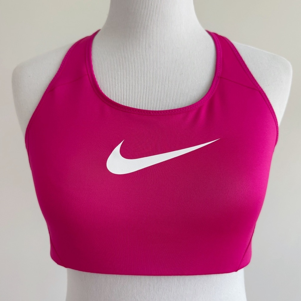 Nike Womens Victory Shape 2.0 Sports Bra Size Medium Hot Pink High Support